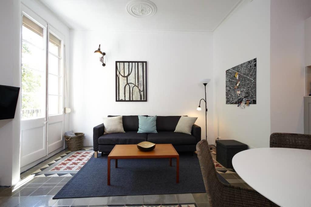 Beautiful Apartment In C/Sepulveda Barcelone Extérieur photo