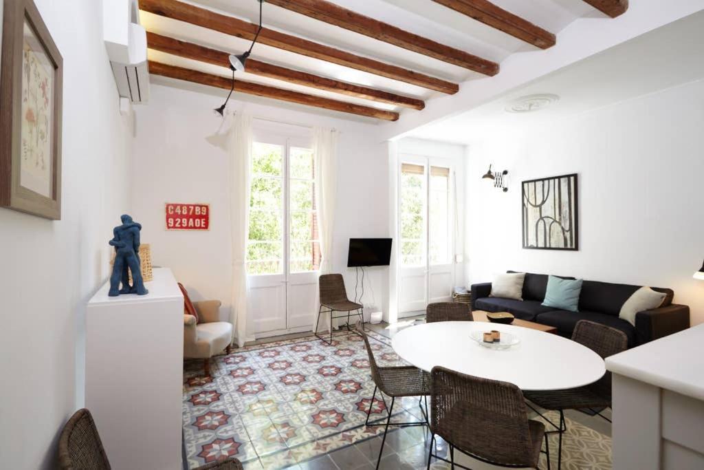 Beautiful Apartment In C/Sepulveda Barcelone Extérieur photo