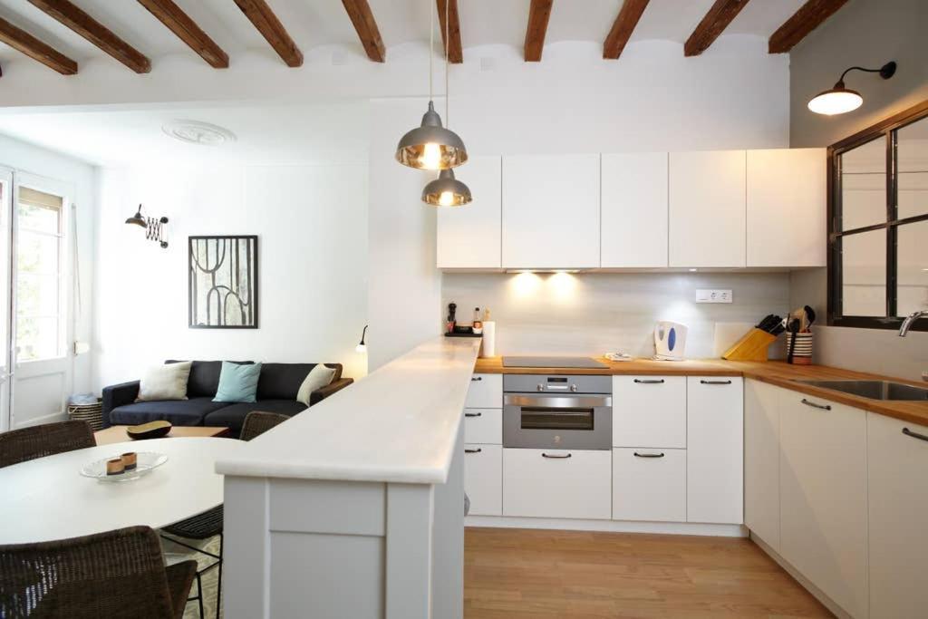 Beautiful Apartment In C/Sepulveda Barcelone Extérieur photo