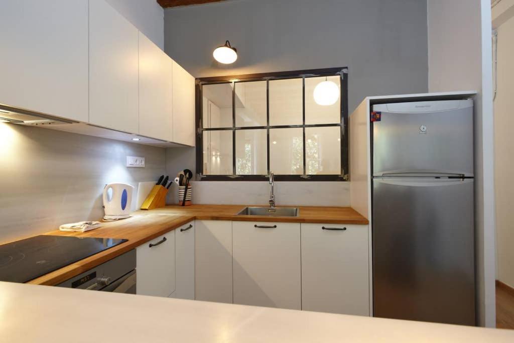 Beautiful Apartment In C/Sepulveda Barcelone Extérieur photo