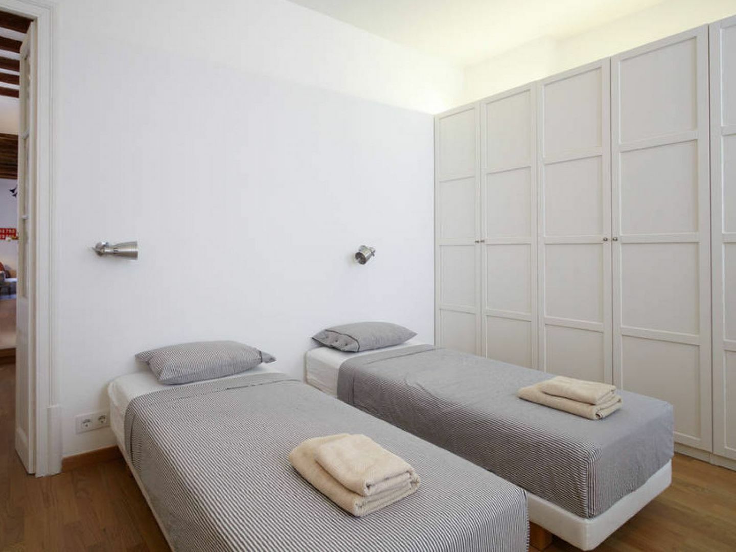 Beautiful Apartment In C/Sepulveda Barcelone Extérieur photo